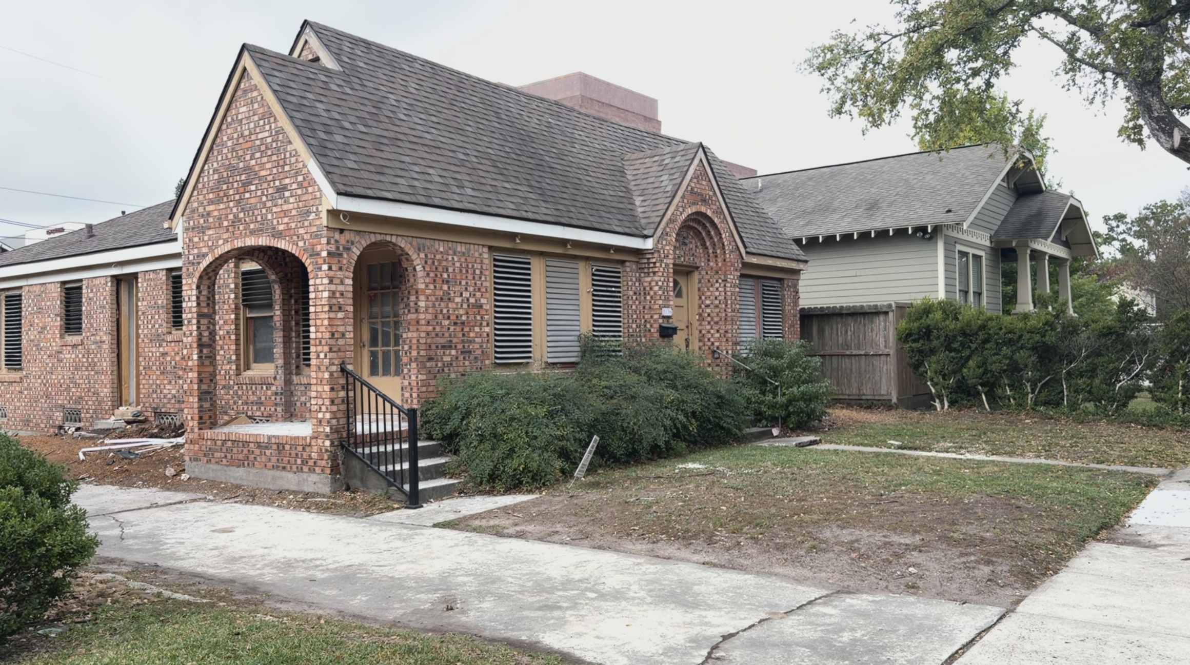 Norhill flip house exterior
